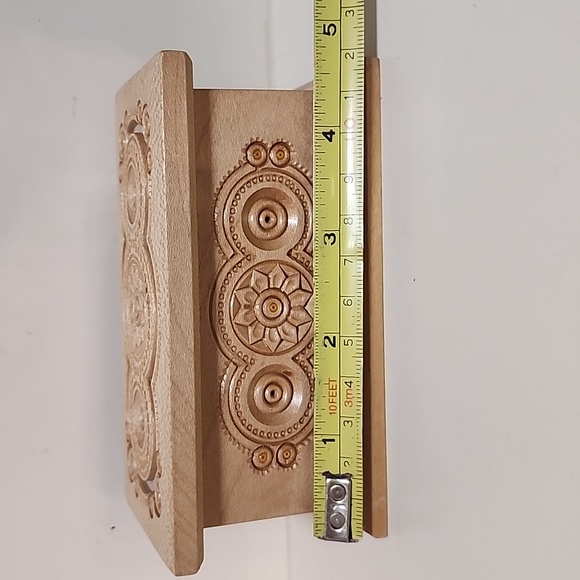 Wood trinket/jewlery box - Picture 4 of 10